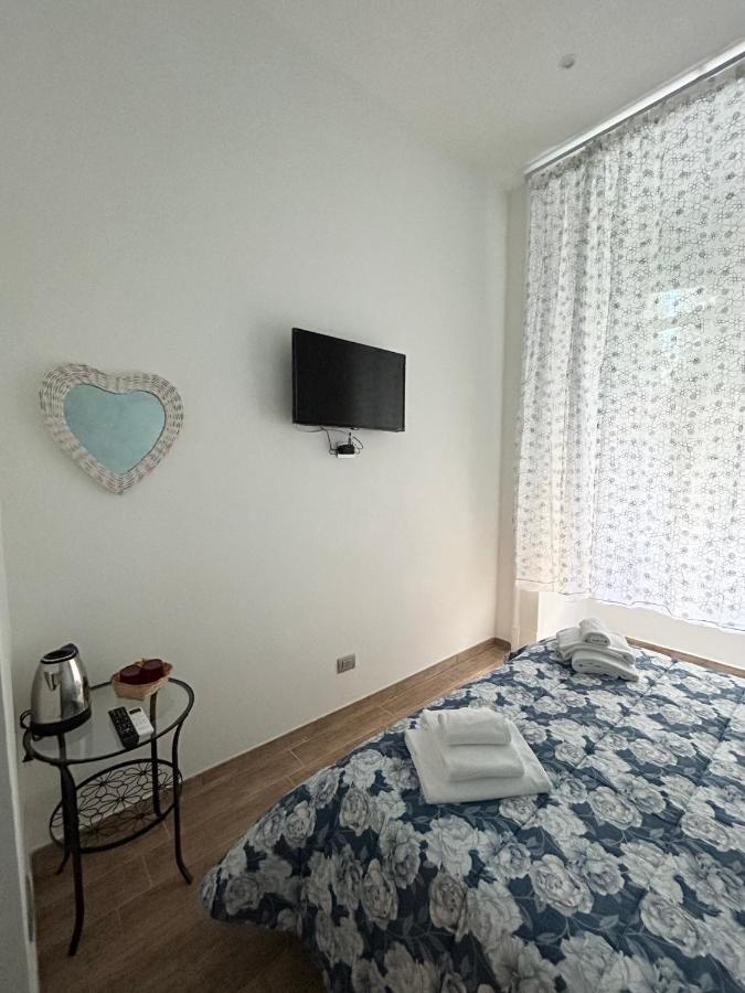 Savastano House Duomo 호텔 나폴리 외부 사진