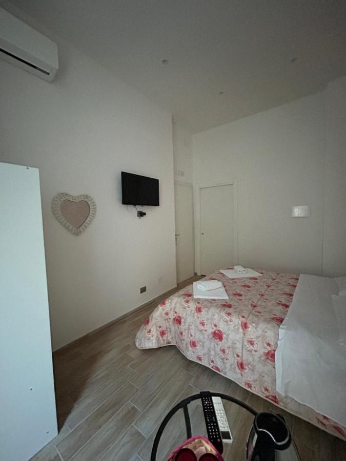 Savastano House Duomo 호텔 나폴리 외부 사진